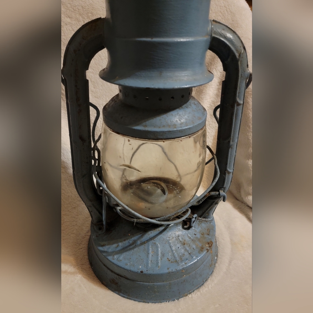 Vintage Decorative Lantern - Picture 3 of 4